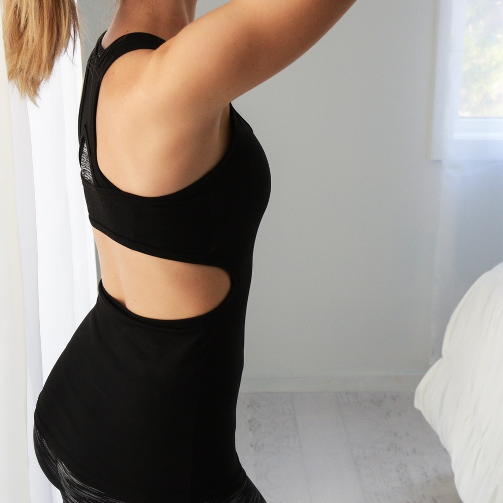 🆕Cutout Workout Top